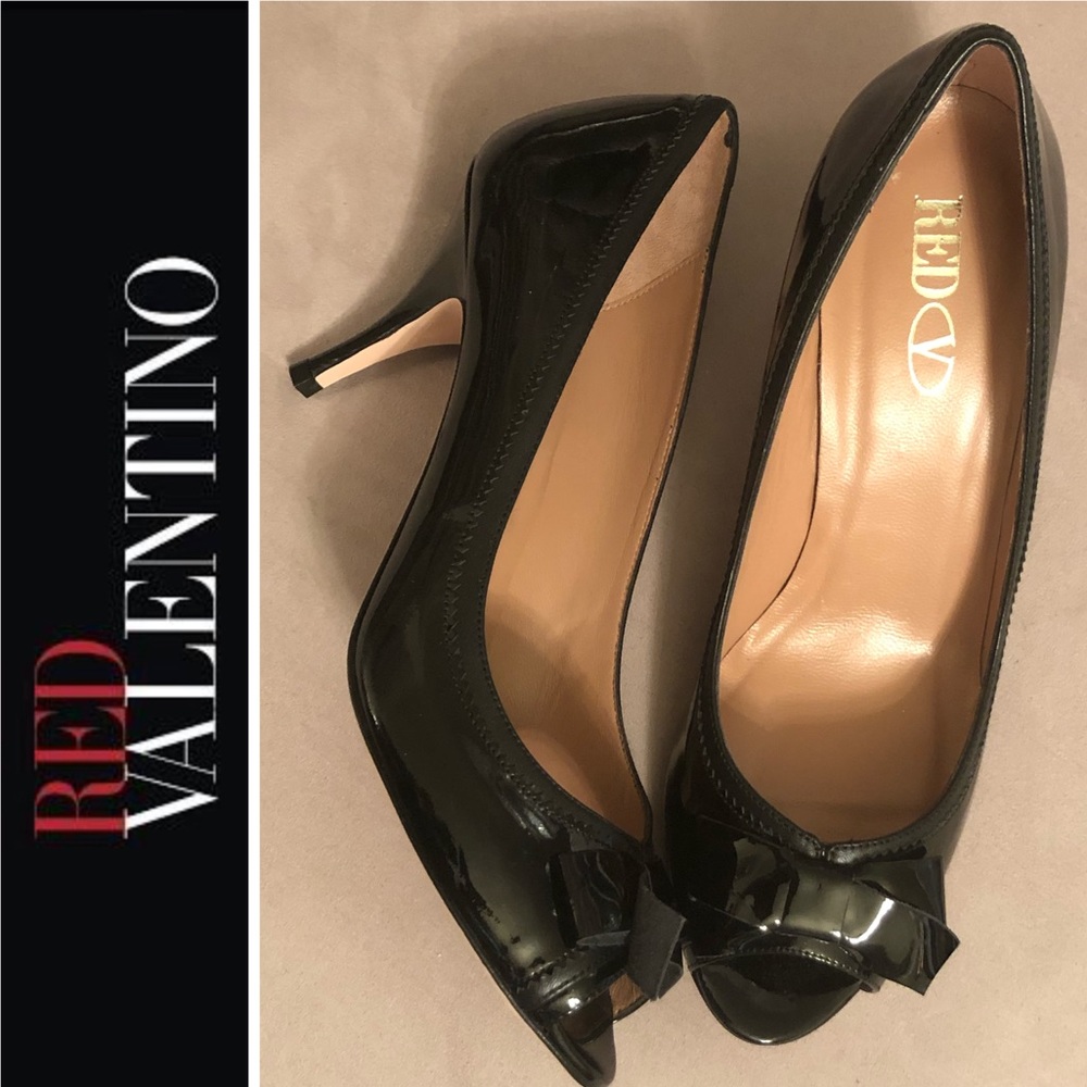 NWOT RED Valentino Italian Patent Leather Pumps